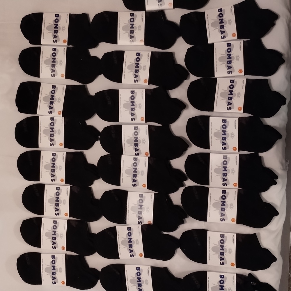 Bombas 25 pack of low cut bootie socks sz Large